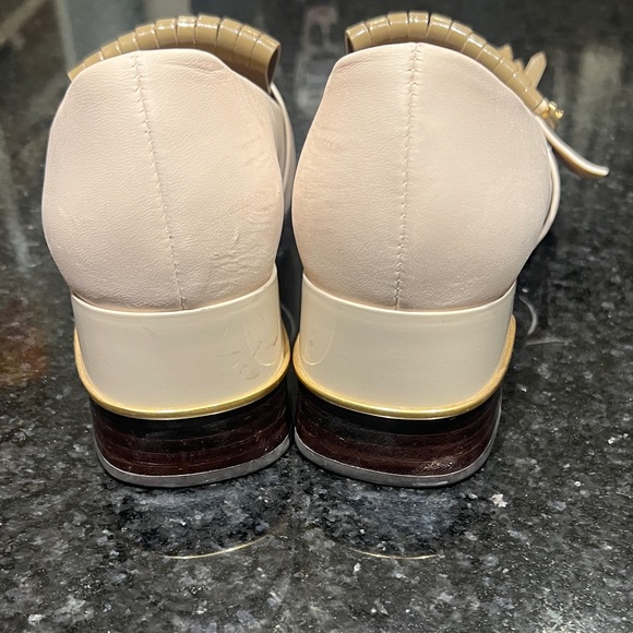 Tory Burch Cream and Tan Fringe Heels - Picture 2 of 6